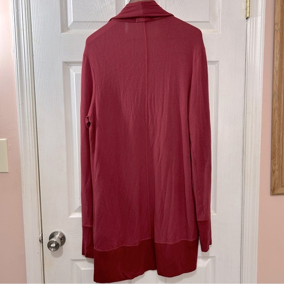 Athleta Cardigan Shawl Collar Thumb Holes Pockets Maroon Burgundy Sz Large Tall - Picture 6 of 6